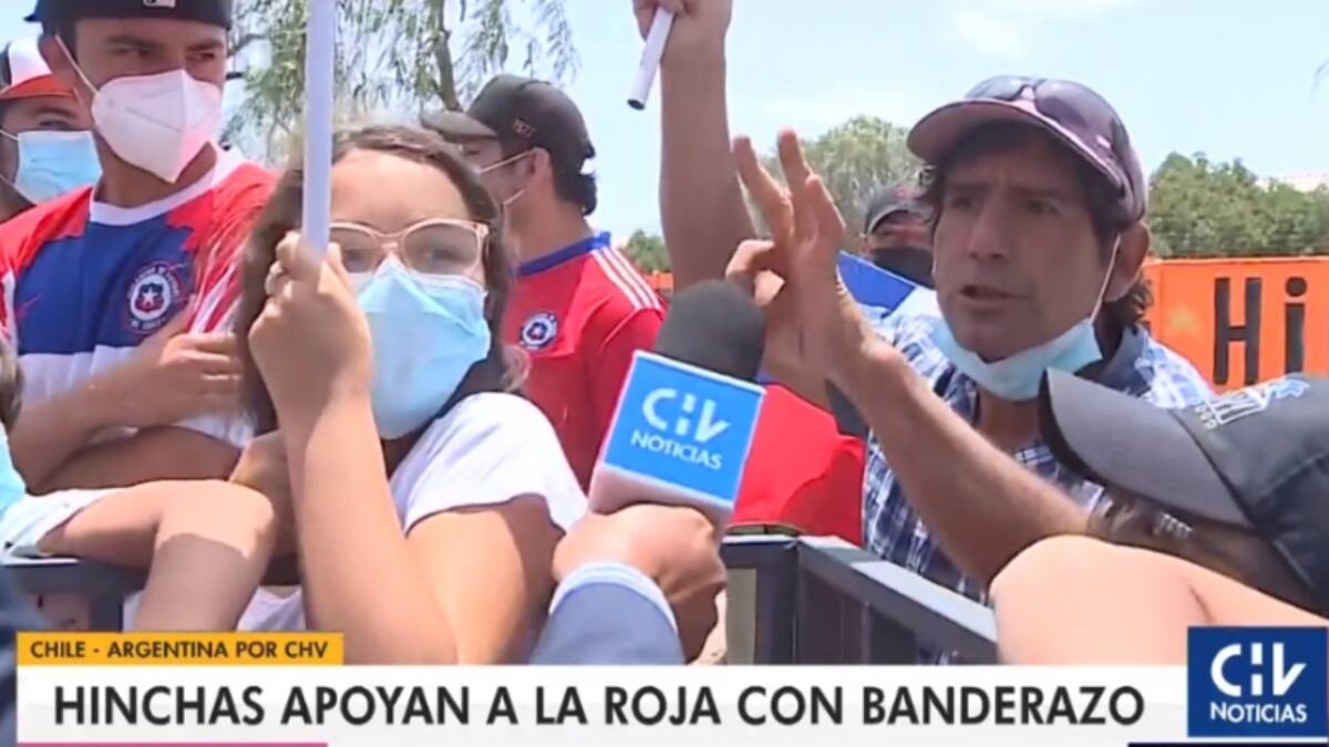 «Estoy muy duro»: Hincha de La Roja es viral por su curioso comentario en vivo