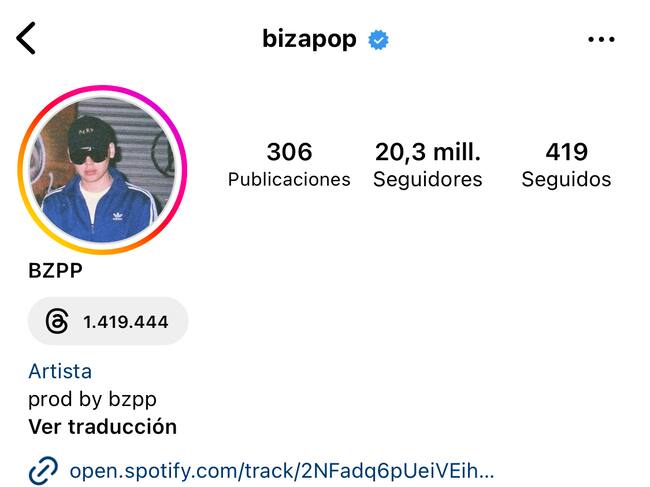 Instagram @bizapop