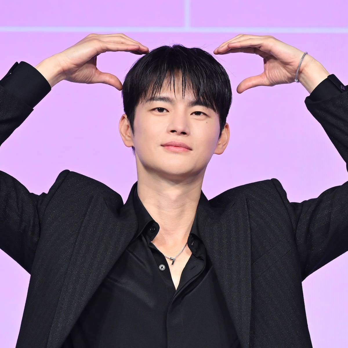 Seo In Guk en Chile 2026: Estos son los objetos permitidos y prohibidos del fan meeting