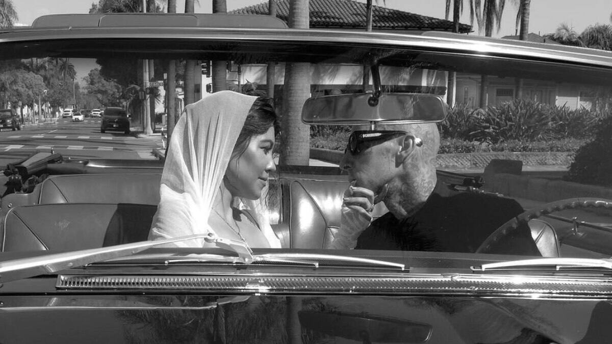 «Hasta que la muerte nos separe»: Kourtney Kardashian y Travis Barker compartieron fotos de su íntima boda