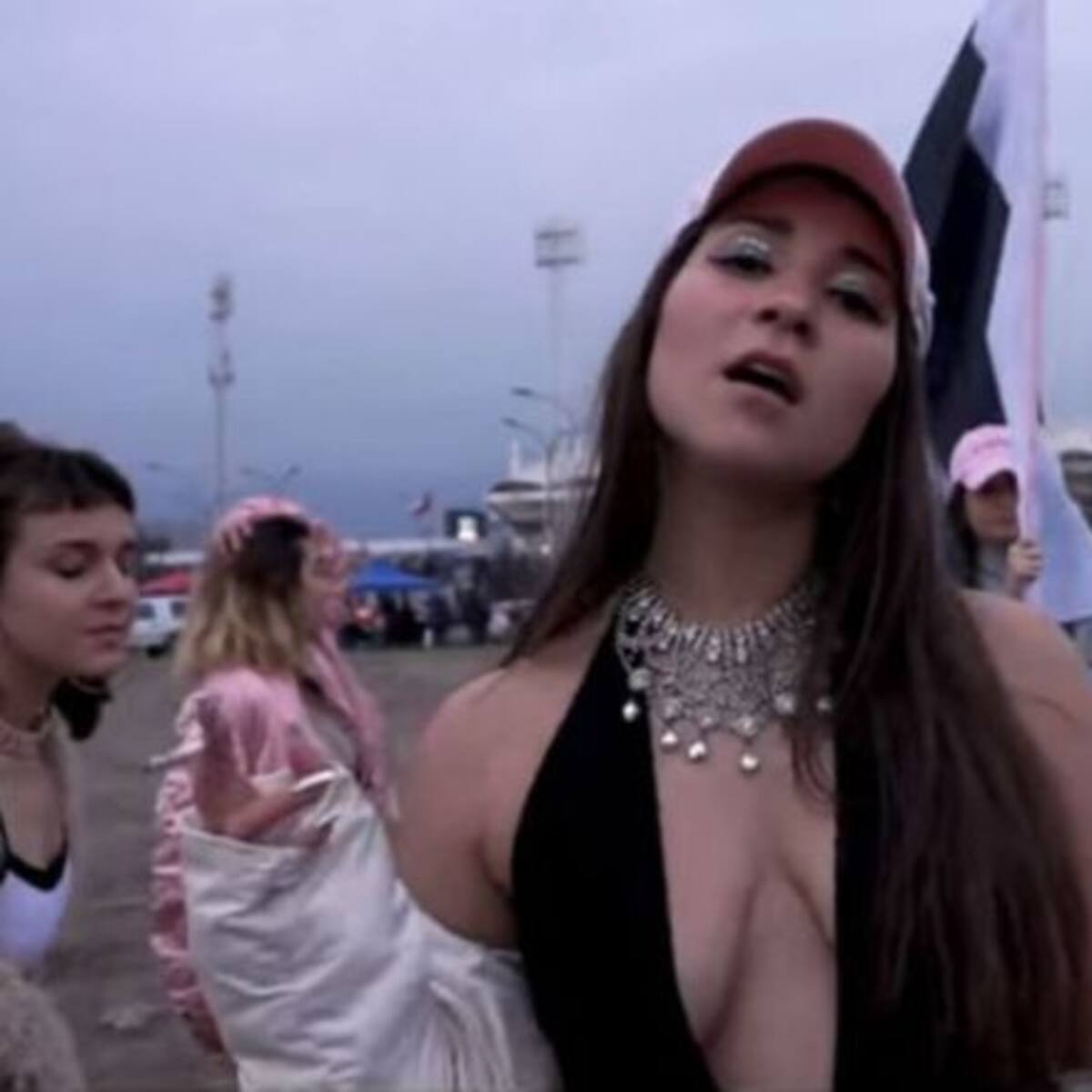 Princesa Alba estrena nuevo single: “Agua”
