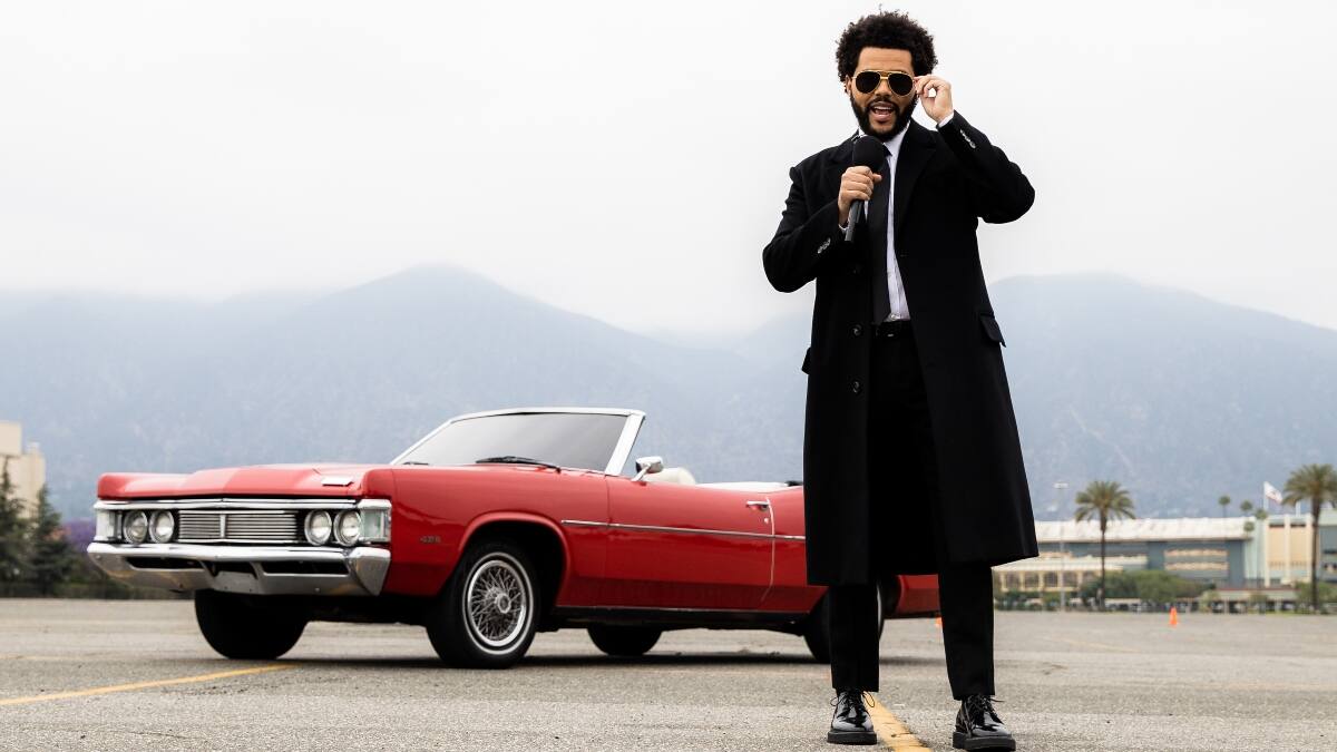 The Weeknd compartió la portada de su nuevo disco «Dawn FM»: ¡Luce totalmente distinto!