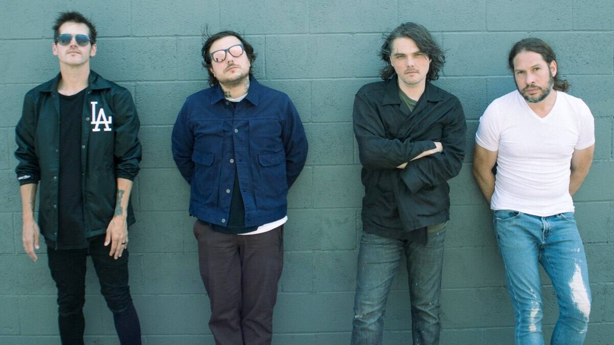 ¡Atención! My Chemical Romance volvió con su primera canción en casi una década «The Foundations of Decay»