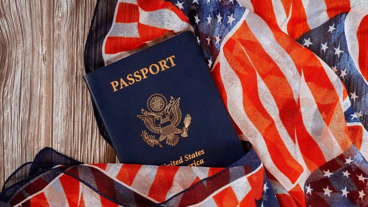 Estados Unidos entrega el primer pasaporte con género “X”