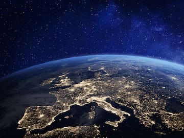 Hora del Planeta 2025: Cuándo es, cómo se conmemora y de qué manera participar desde Chile