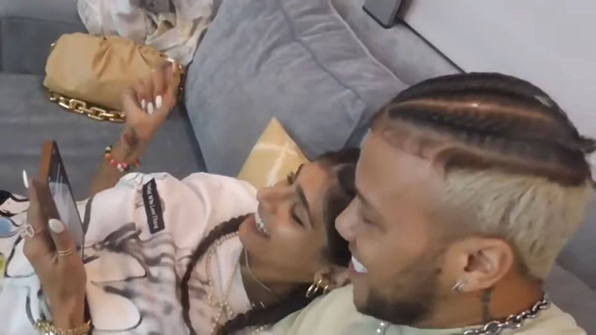 Alarma de nueva pareja: ¿Mia Khalifa y Jhay Cortez están saliendo?