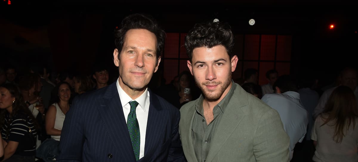 CL - Nick Jonas y Paul Rudd