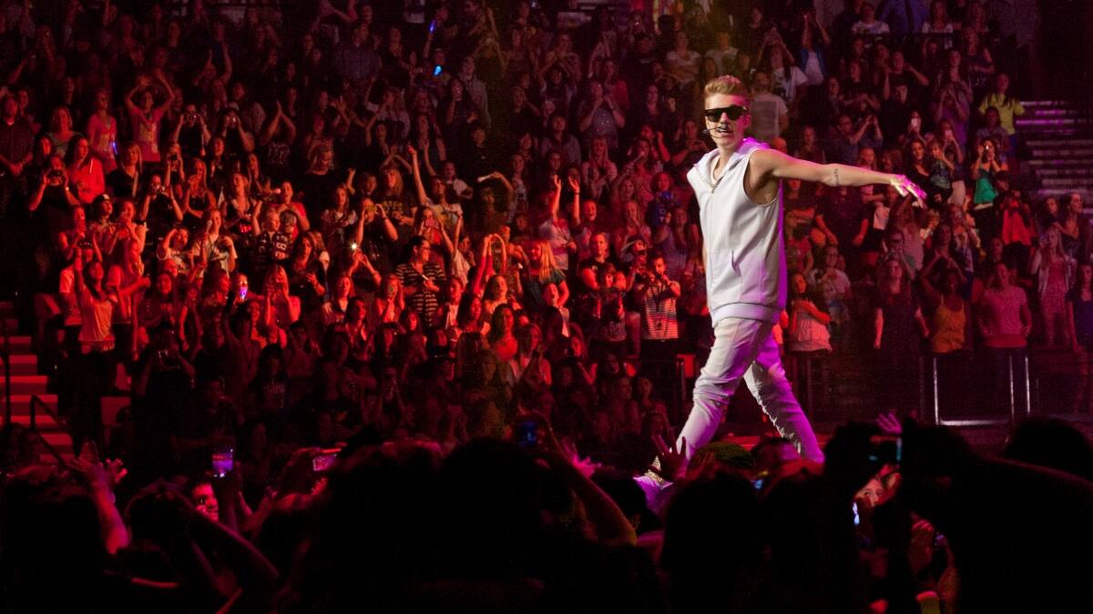 ¿Qué temas ha cantado Justin Bieber en sus conciertos en Chile?