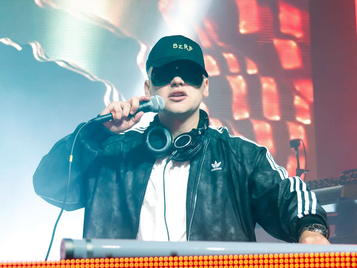 Bizarrap se une al elenco de Toy Story 5 junto a Taylor Swift y Bad Bunny Bizarrap se une al elenco de Toy Story 5 junto a Taylor Swift y Bad Bunny