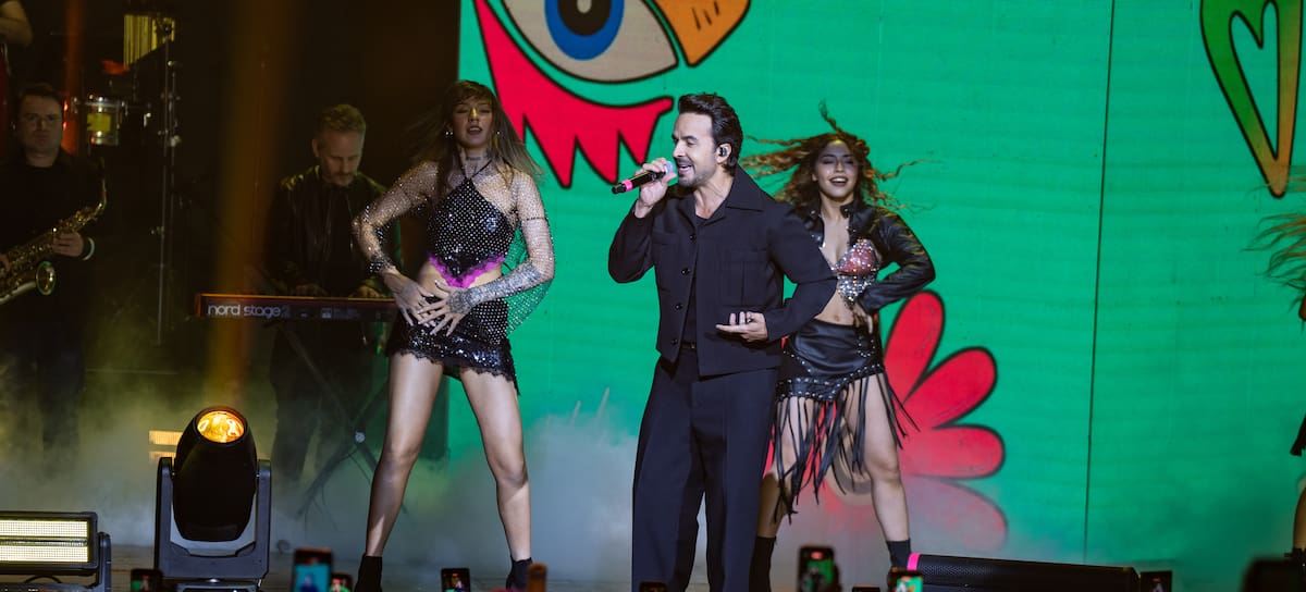 CL - Luis Fonsi en LOS40 Primavera Pop