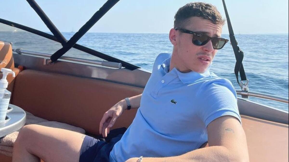 ¡Ay mi corazón! Fotografía confirmaría que Aron Piper está en un relación