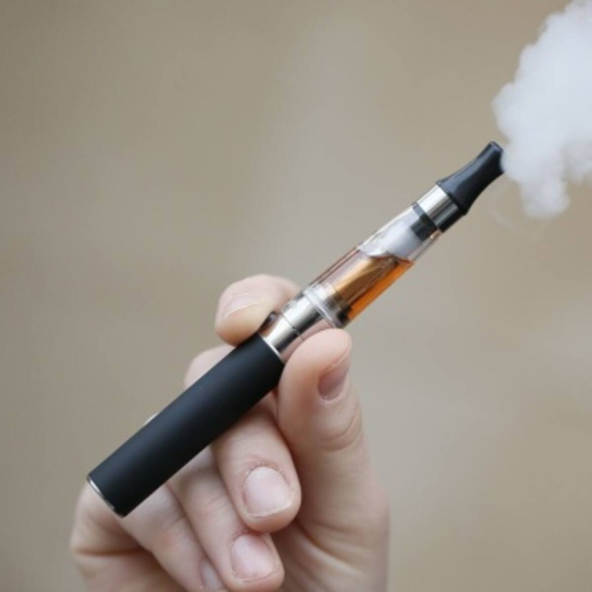 E- Cigarette, la nueva y segura forma de fumar marihuana