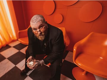 Teddy Swims nos sumerge en un viaje de sonoridades con 'I've Tried Everything but Therapy'' (Complete Edition)