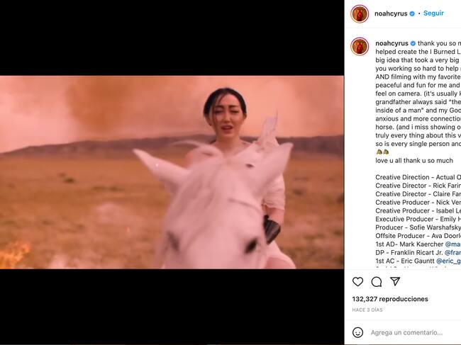 Captura Instagram @noahcyrus</a>