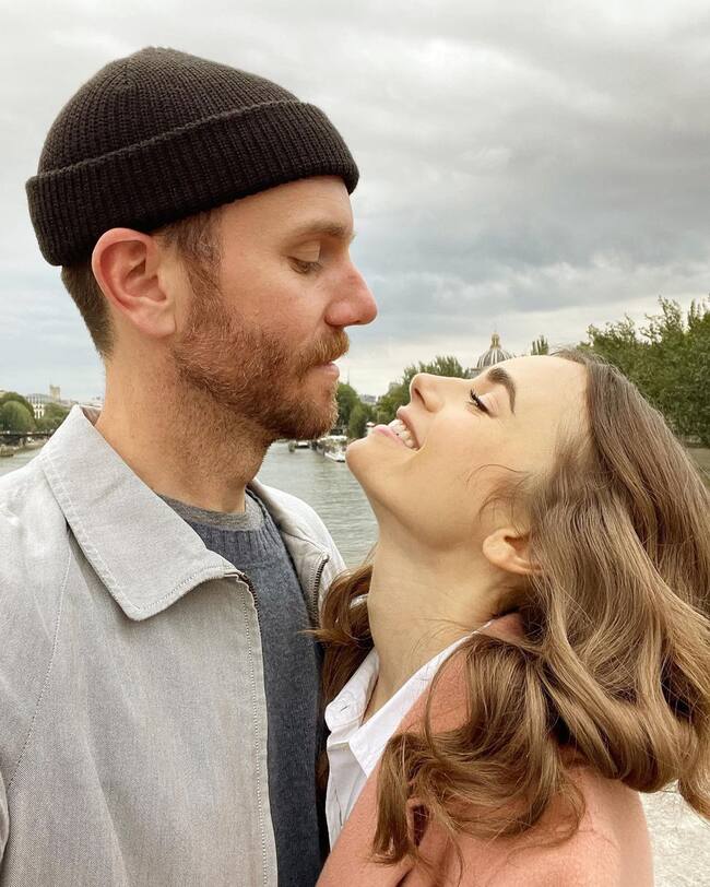 Lilly Collins y su novio