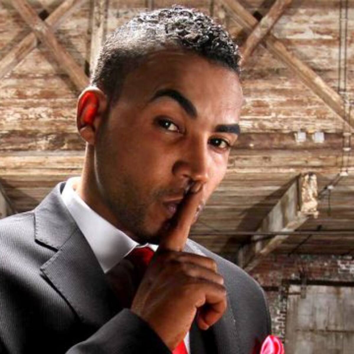 Don Omar confirma que se dedicará al negocio de la marihuana