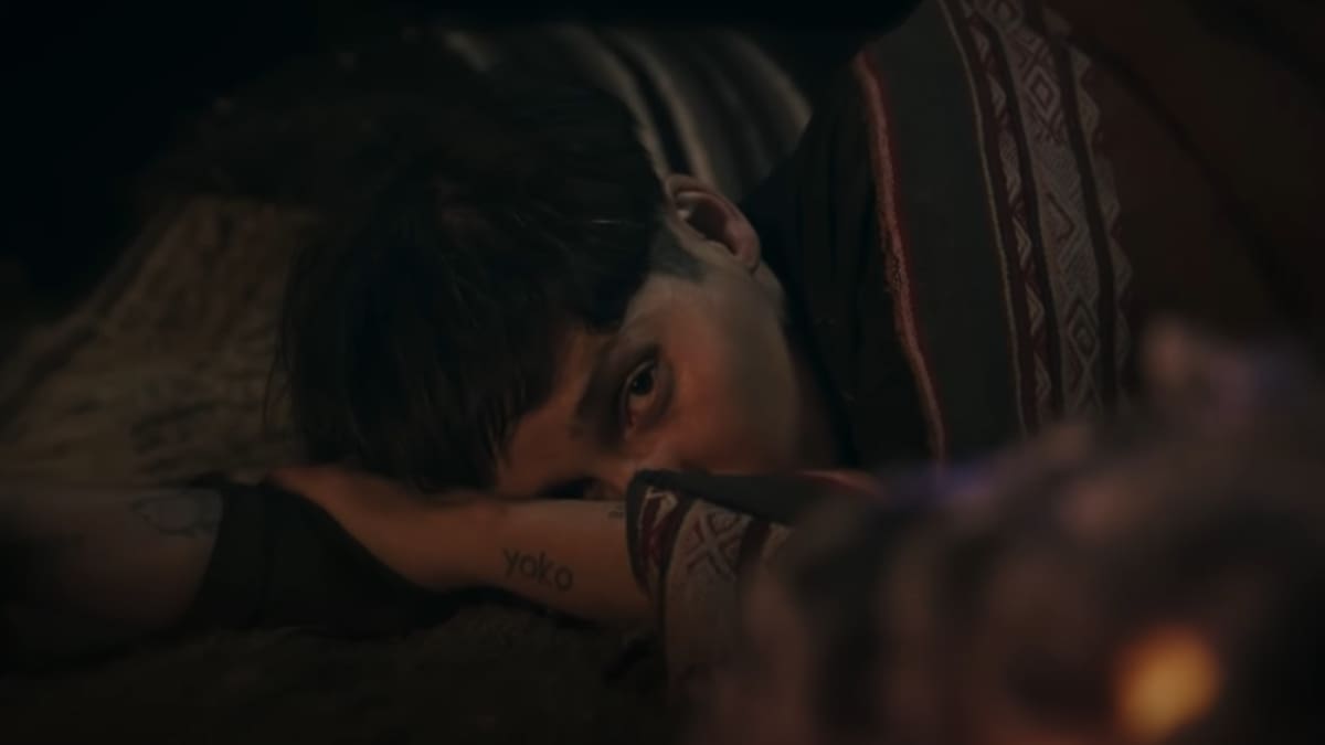 Rubio encanta a sus seguidores con el videoclip de su canción «La Especie»