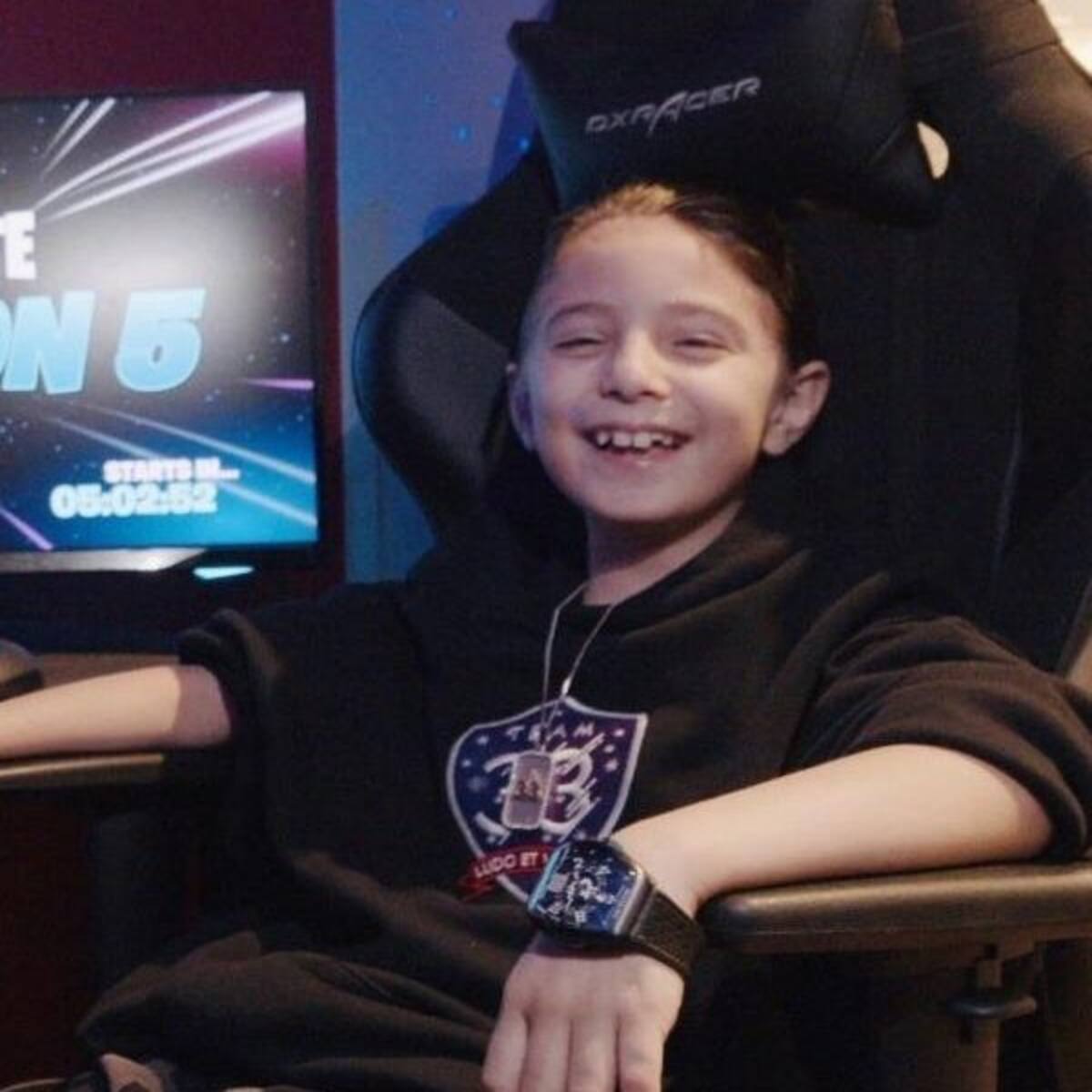 ¡Con tal solo 8 años! Se convierte en jugador profesional de Fortnite y firmó un contrato de 33 mil dólares