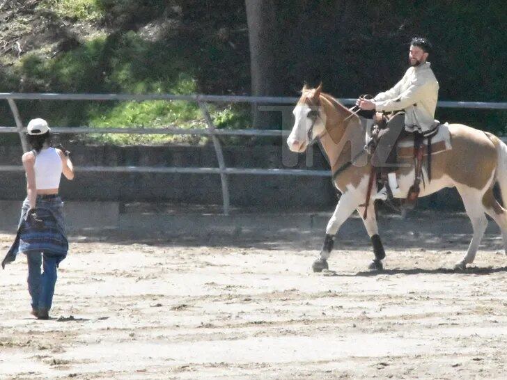 Bad Bunny Y Kendall Jenner (TMZ)