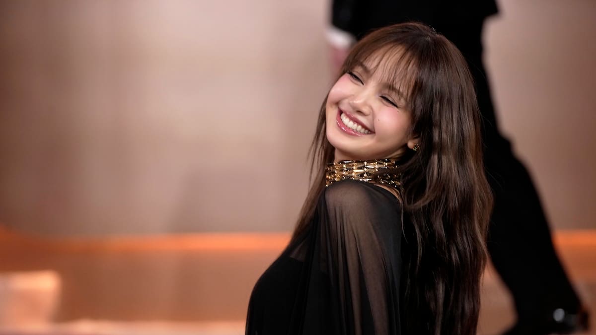 Lisa destapa la realidad de las citas en el K-pop y revela la inspiración detrás de “Dream”