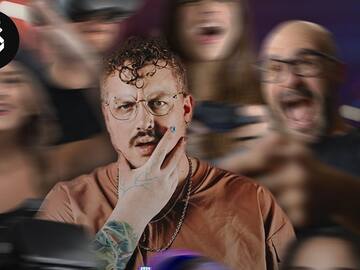 Sigue la transmisión de Tomás el Amigo jugando play en la previa de Festigame Itaú 2024