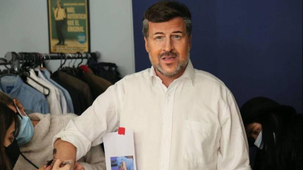 Stefan Kramer sorprende al revelar material inédito de sus más recientes imitaciones