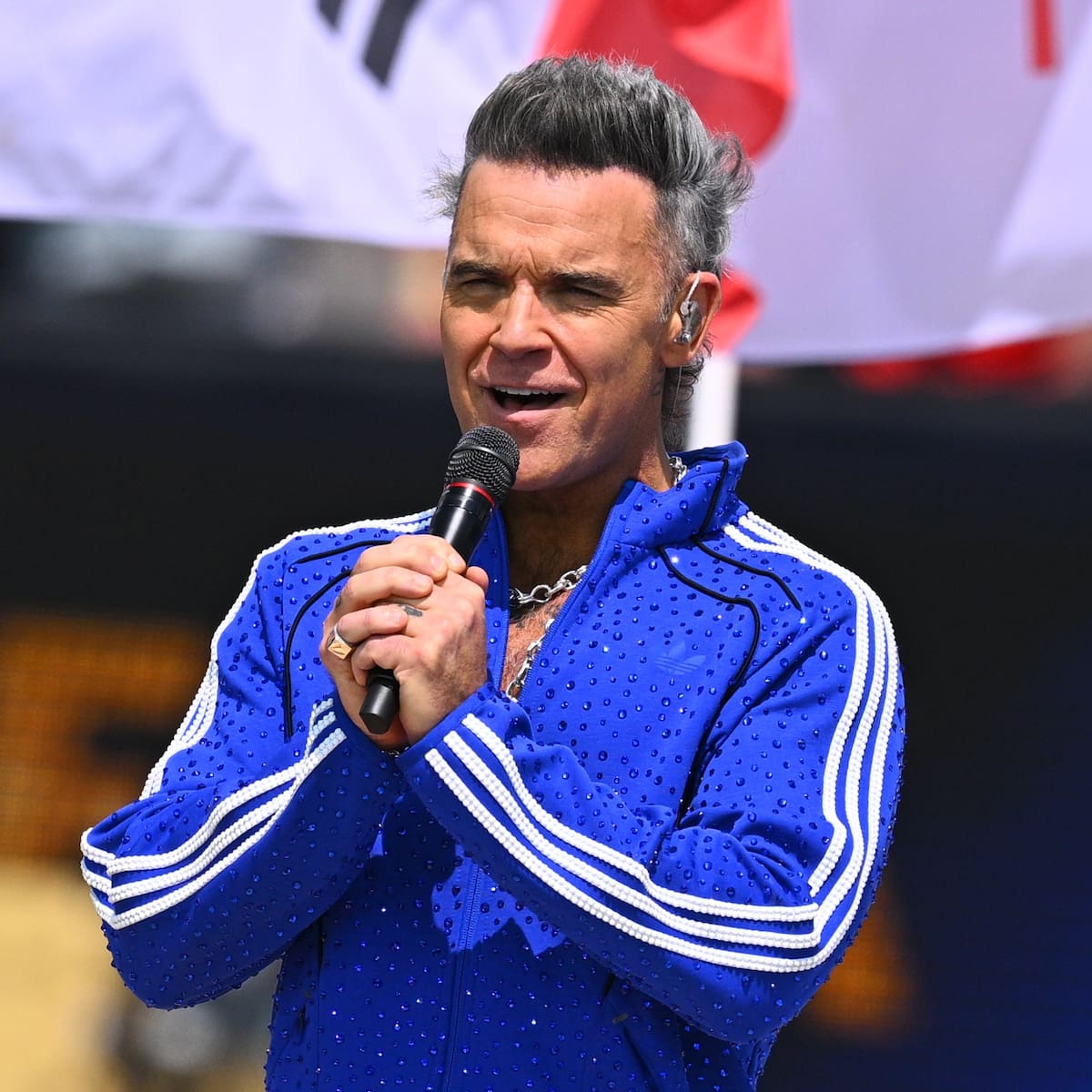 Robbie Williams en Chile 2026: Participa por entradas dobles a su concierto en el Estadio Bicentenario de La Florida