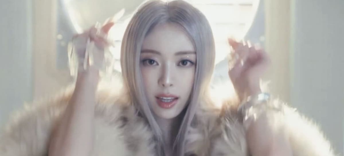 CL - Yuna en "Ice Cream"