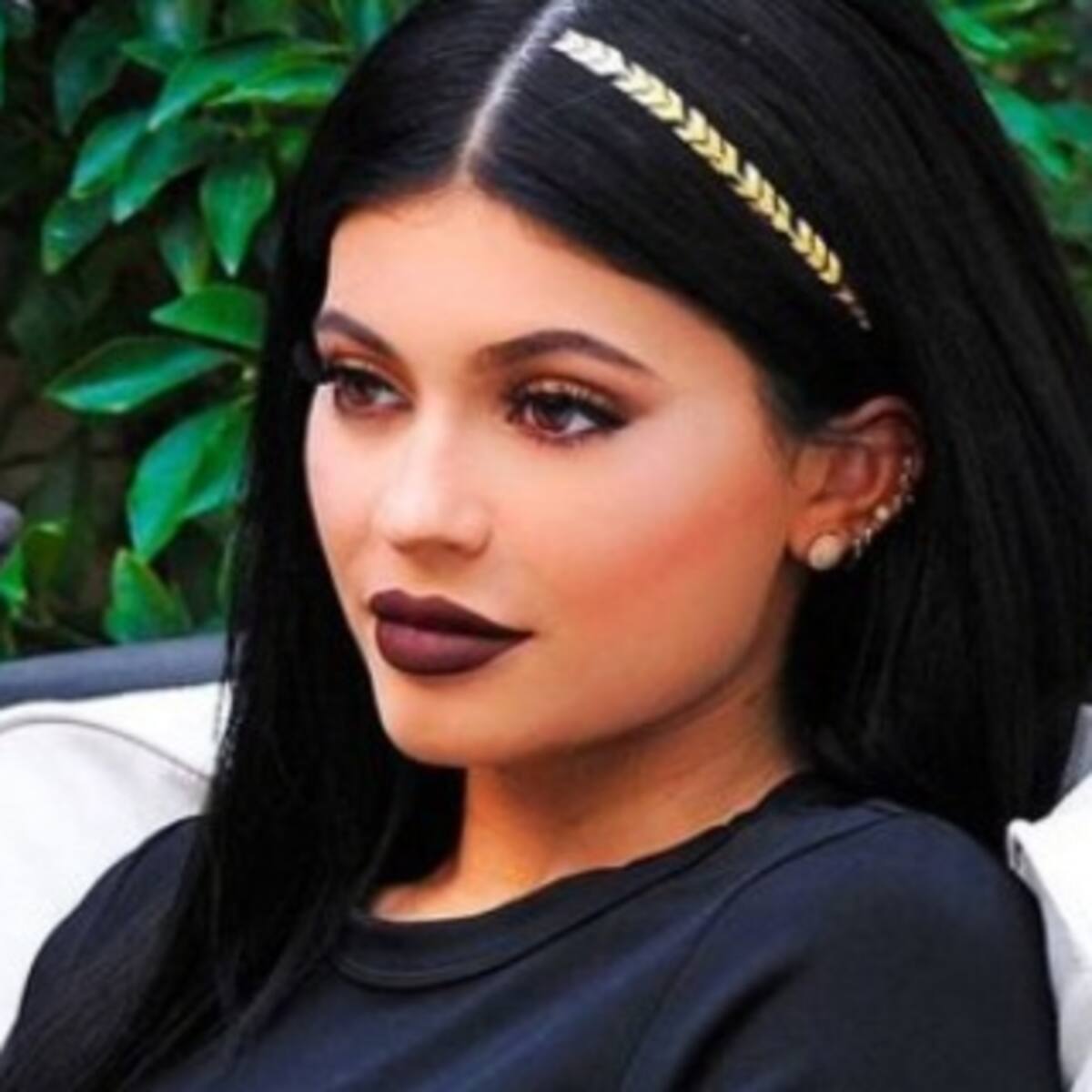 Aprende a usar tatuajes temporales en tu pelo