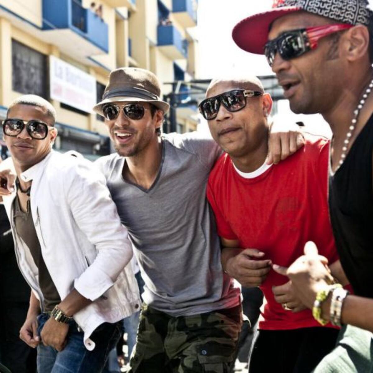Denuncian que “Bailando” de Enrique Iglesias es un plagio