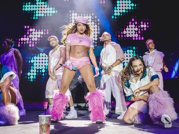 Emilia habla sobre su gira .mp3 Tour con Teen Vogue: "Soy bastante exigente conmigo misma"