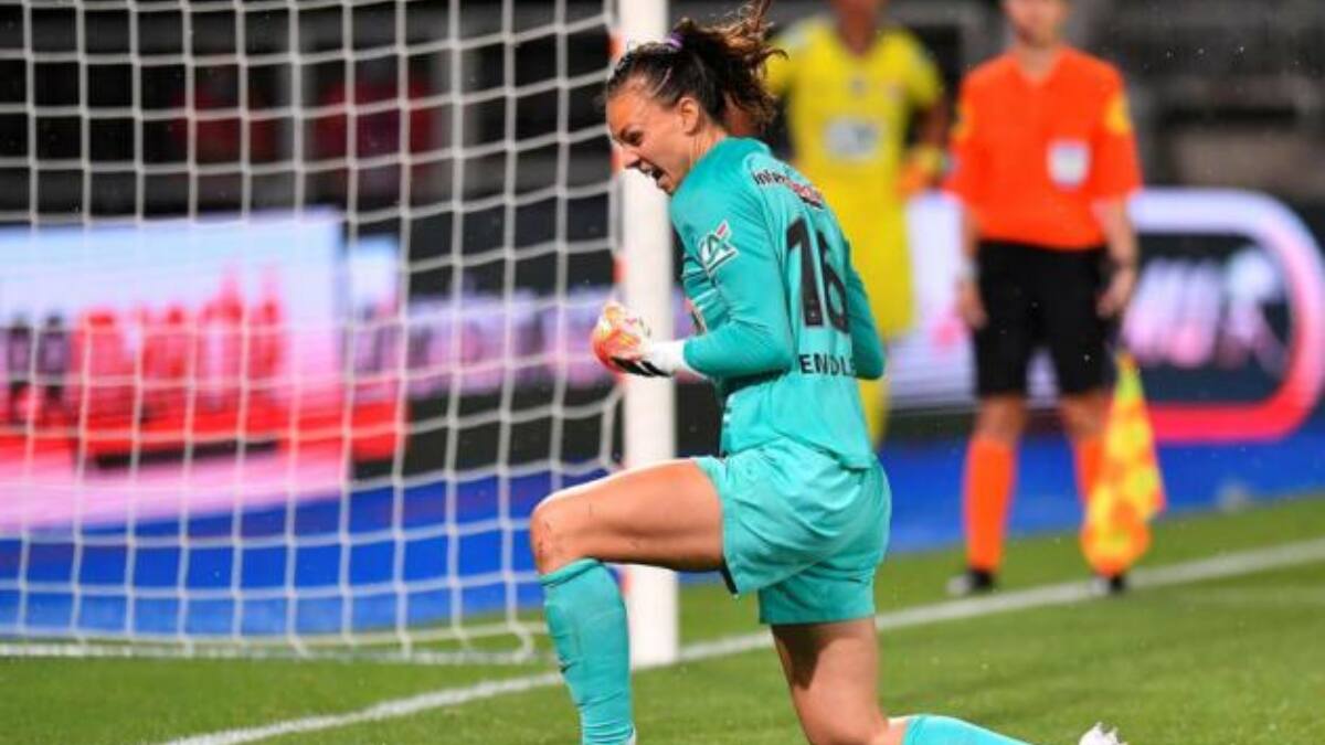 ¡Se pasó! Esta fue la tremenda tapada de Tiane Endler que clasificó al PSG en las semifinales de la Champions