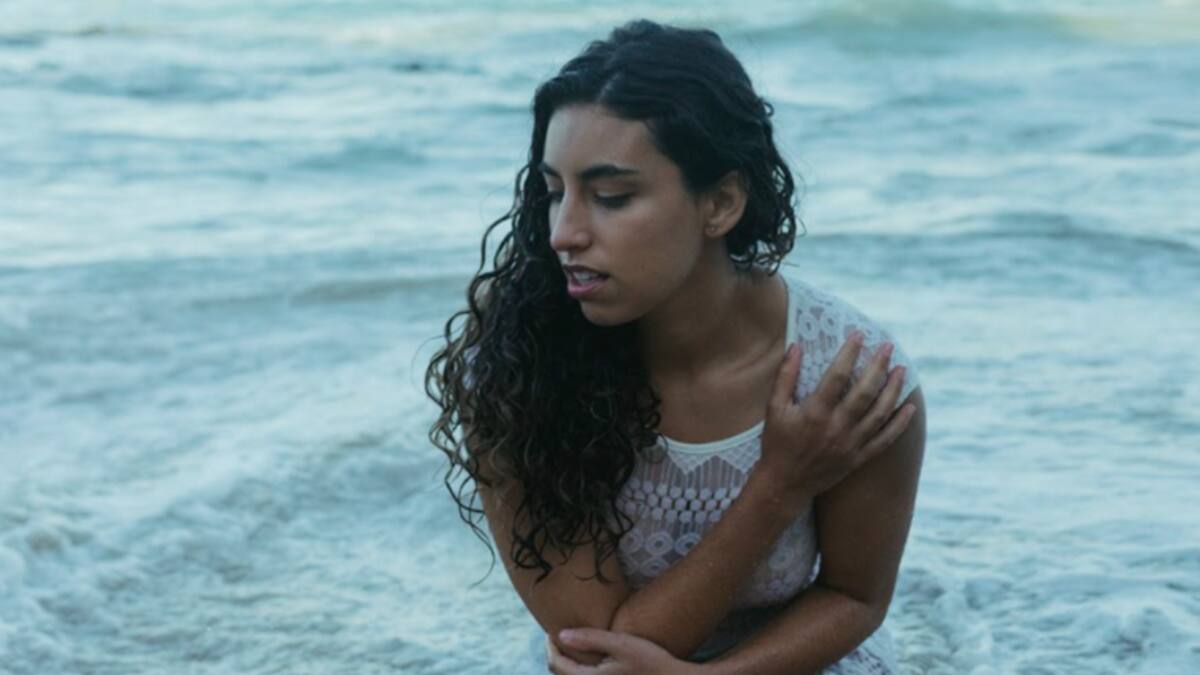 #PonleOreja: ¡Montse lanza videoclip de su tema «Un Lugar»!