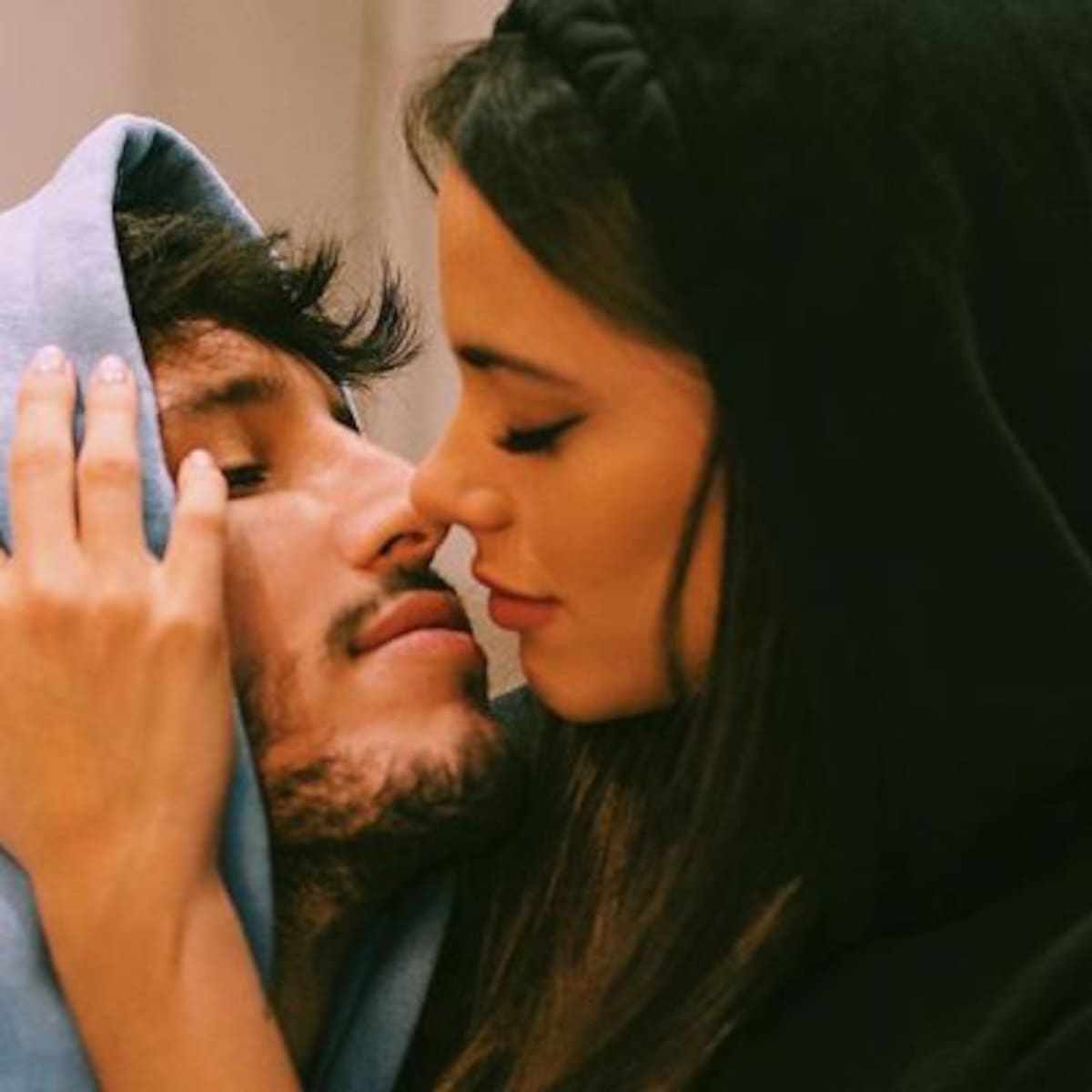 ¡Por fin! Tini Stoessel y Sebastián Yatra confirmaron su relación con tiernas fotos