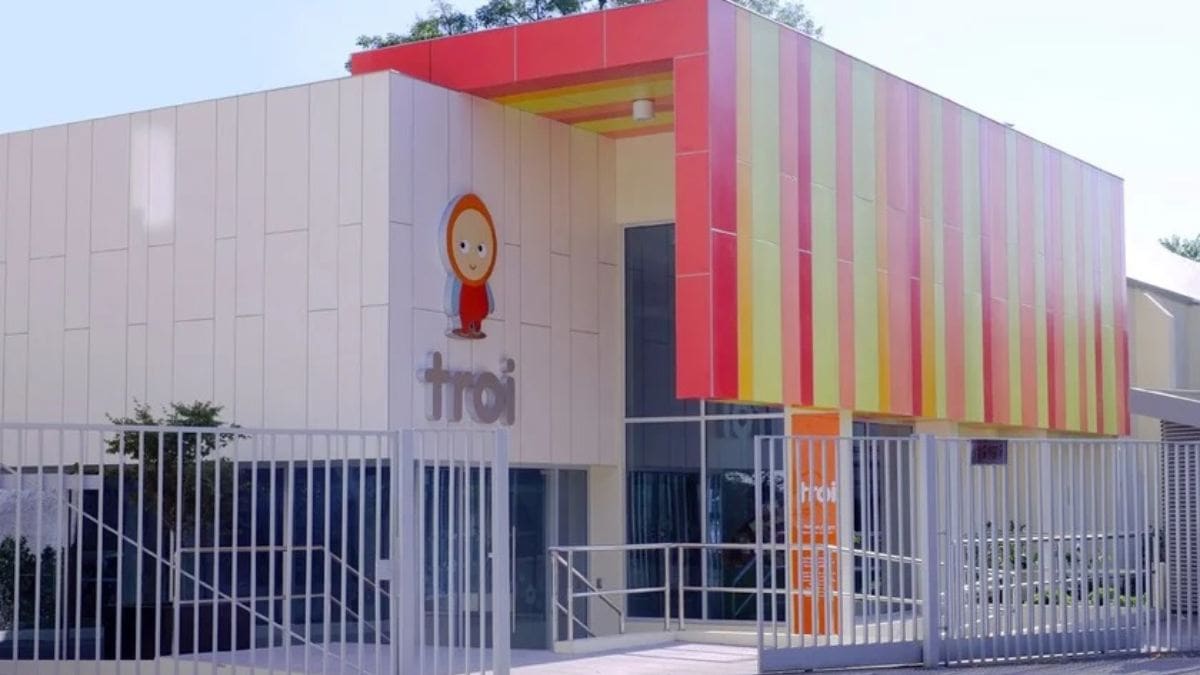 Radio Activa inicia campaña navideña en ayuda de los niños con cáncer del TROI