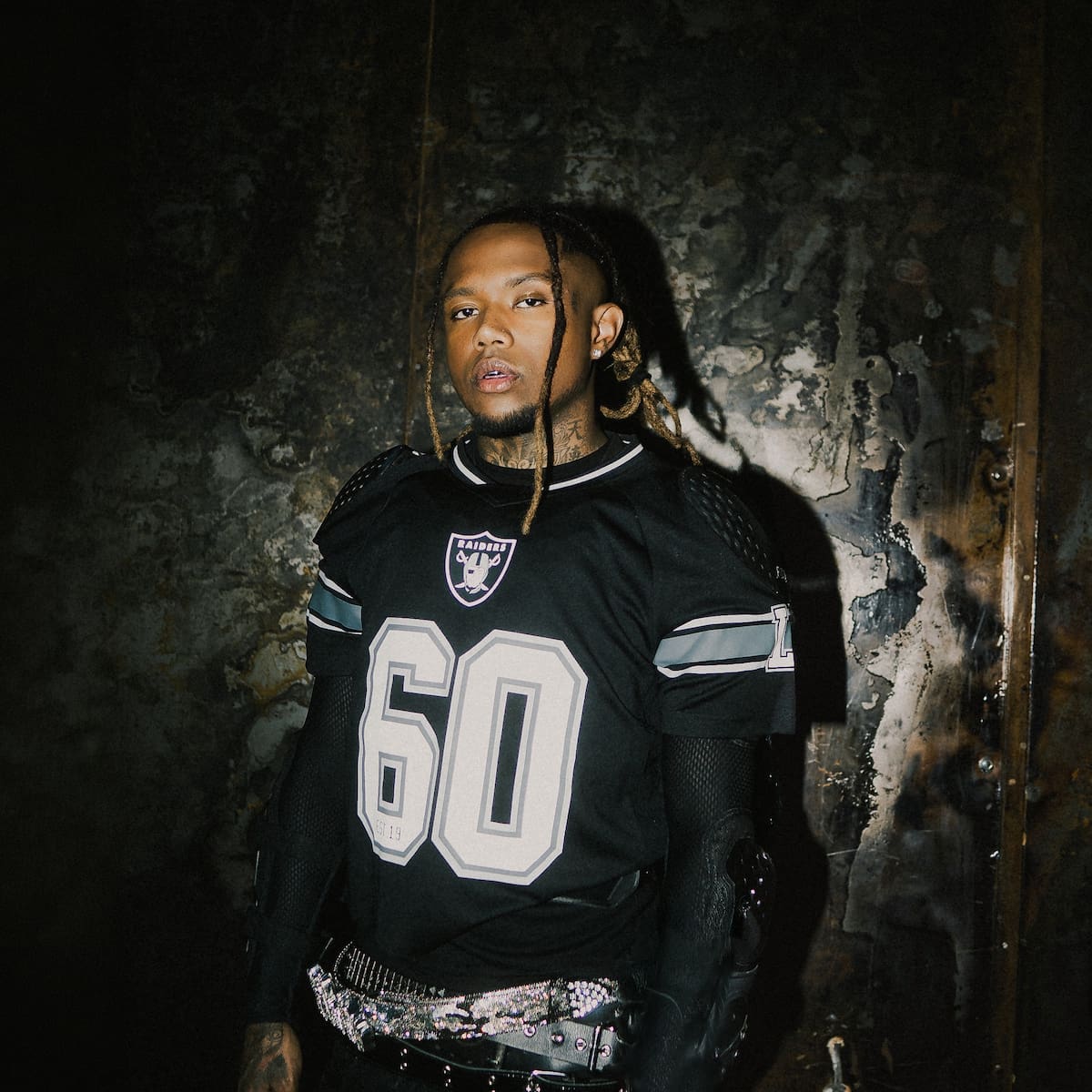Polimá Westcoast sorprende a sus fanáticos con un nuevo estreno musical