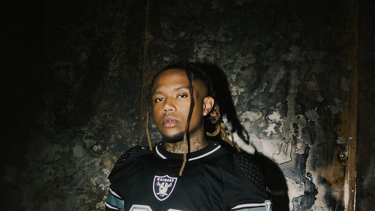 Polimá Westcoast sorprende a sus fanáticos con un nuevo estreno musical