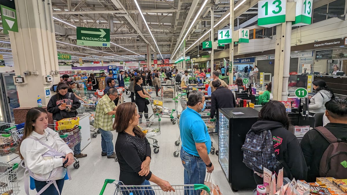¿Hasta qué hora podrás hacer tus compras este 17? Así funcionará el comercio estas Fiestas Patrias