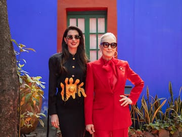 Con homenaje a Frida Kahlo: Meryl Streep y Anne Hathaway sorprenden en las promociones de "El Diablo Viste a la Moda 2"
