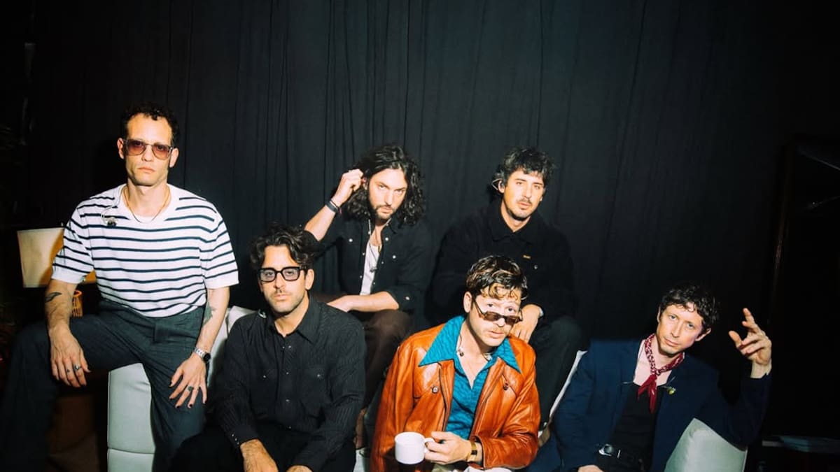 #Vitrina40 en Lollapalooza Chile 2026: Descubre a Bandalos Chinos, la banda que redefine el indie latino