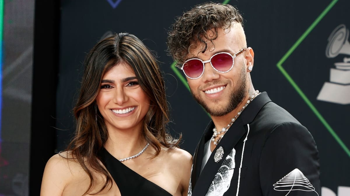 Mia Khalifa se sumó a la «tiraera» entre Rauw Alejandro y Jhay Cortez