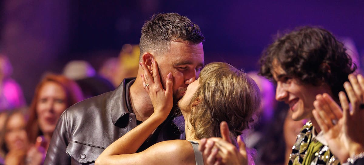 CL - Taylor Swift y Travis Kelce