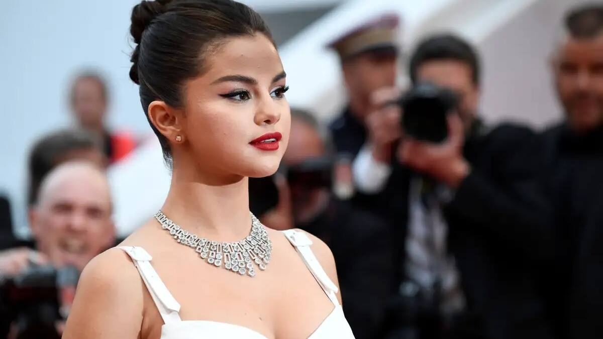 ¿Se viene un nuevo álbum? Eso creen todos por el misterioso tatuaje de Selena Gomez