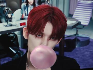 Yeonjun de Tomorrow X Together presenta "GGUM"