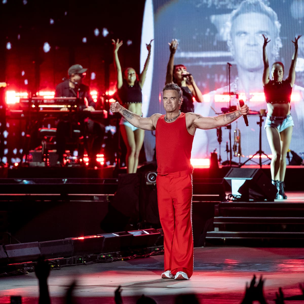 Robbie Williams en Chile 2026: conoce el show "BRITPOP" que traerá al Estadio Bicentenario de La Florida