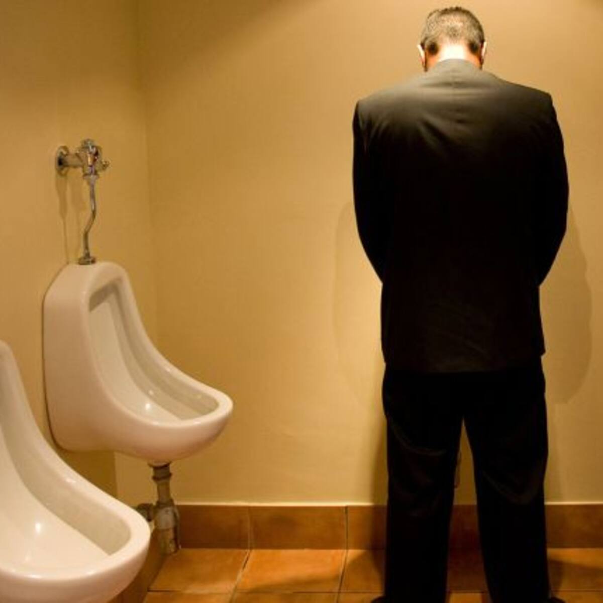 Así es el baño portátil para hombres