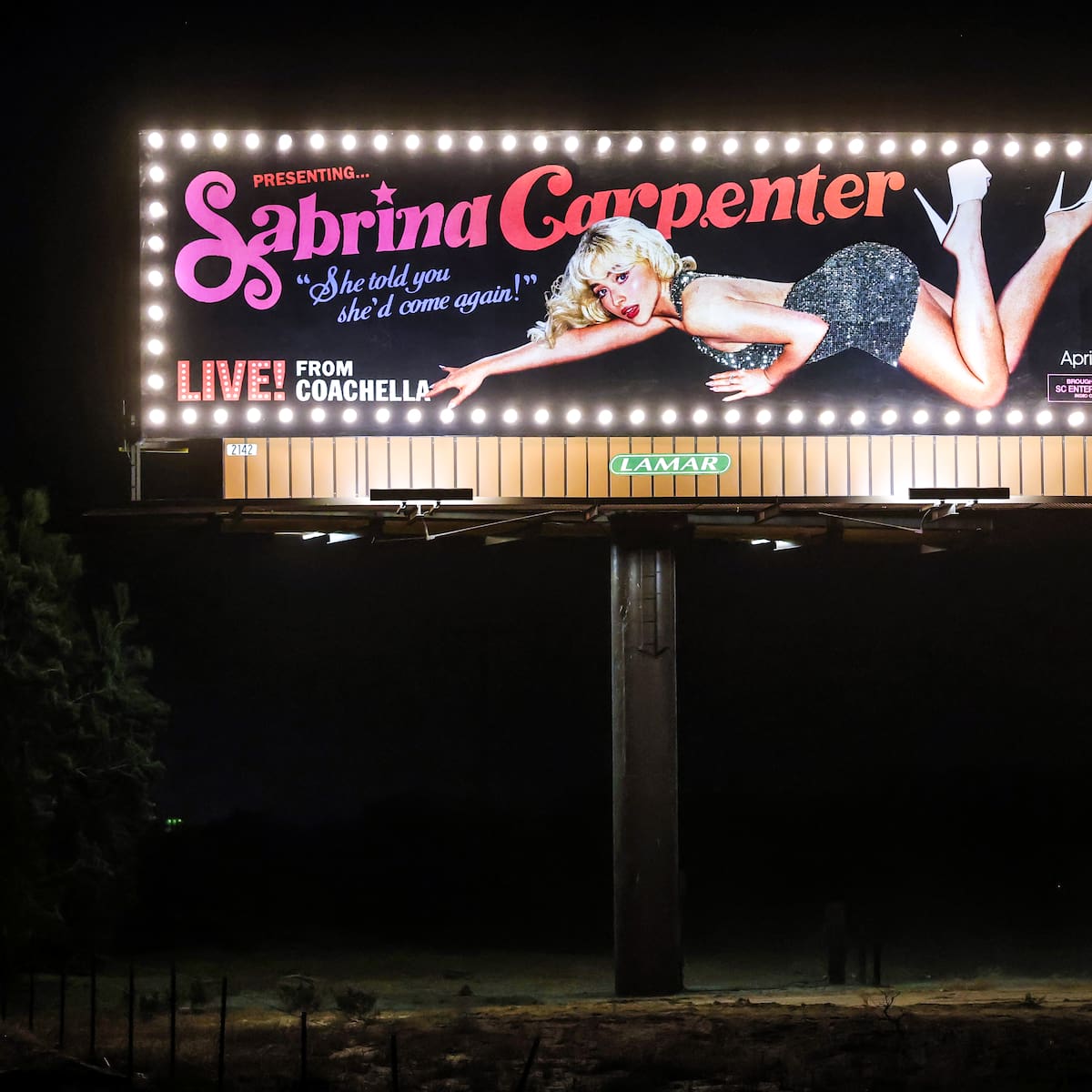 ¡Cine y pop! Sabrina Carpenter reafirma su reinado en Coachella 2026