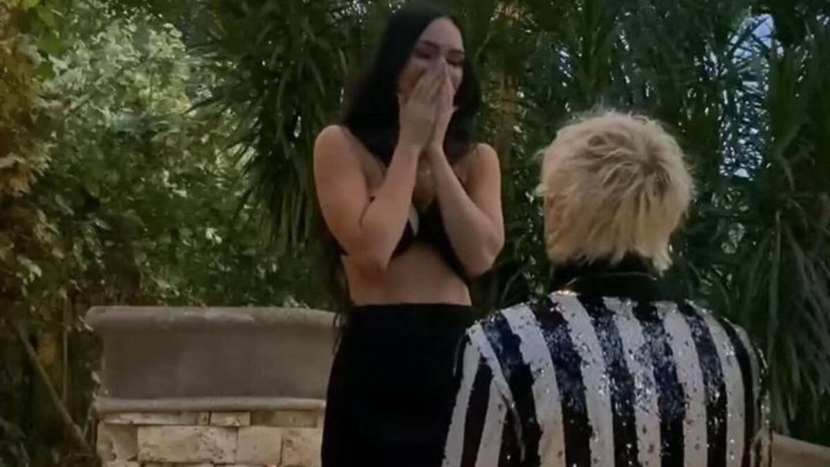 ¡Dijo que sí! Megan Fox y Machine Gun Kelly se comprometieron