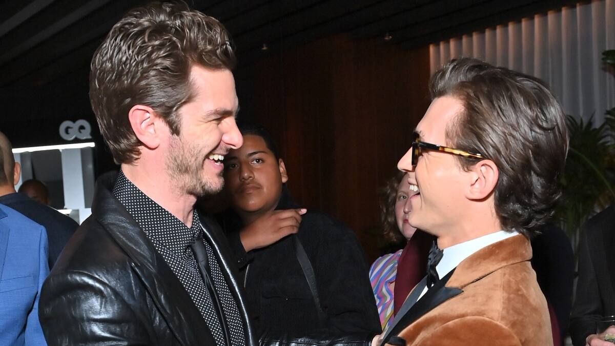 Tom Holland y Andrew Garfield fueron fotografiados a menos de un mes del estreno de «Spiderman: No Way Home»