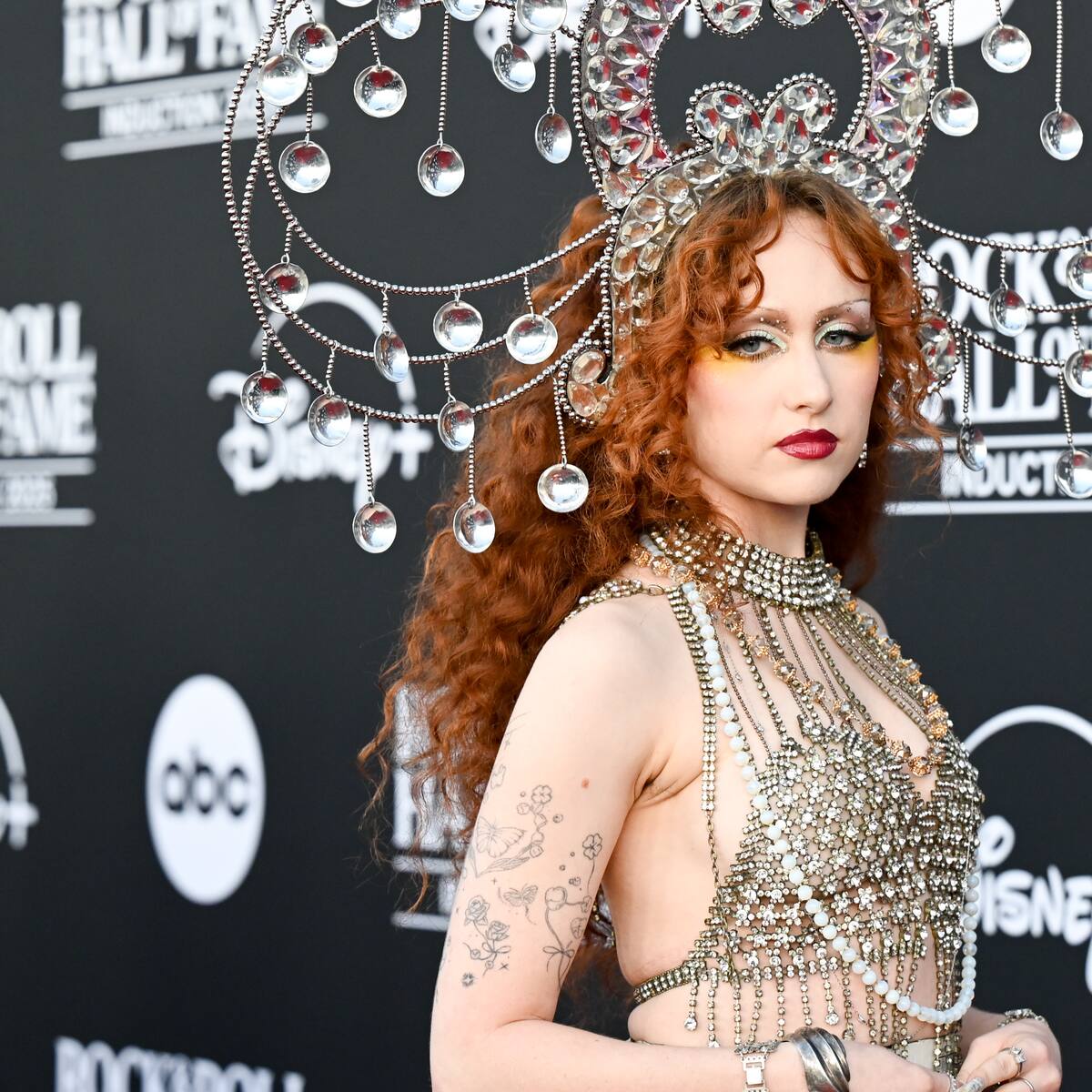 En el marco de Lollapalooza Chile 2026: Chappell Roan colaborará con una fundación nacional